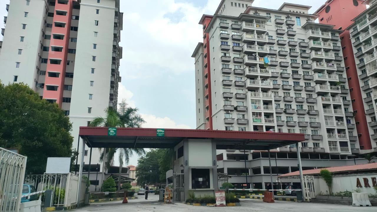 Apartment Next To Axiata Arena, Stadium Bukit Jalil Kuala Lumpur Exterior photo